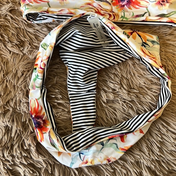 Cupshe reversible bikini set - Picture 7 of 7